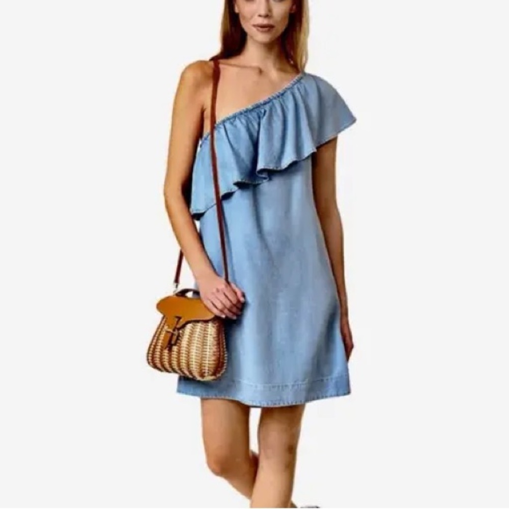 One-Shoulder Light Blue Ruffle Summer Dress